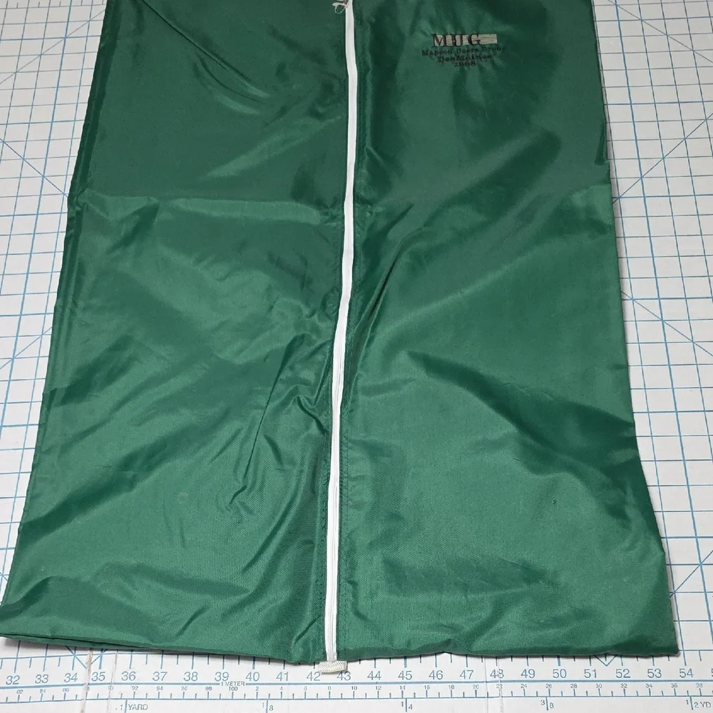 Vinyl Zippered Garment Cover Bag |‎ Green, 36